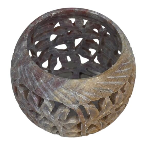 Handmade Soapstone Tea-light Candle Cover with Intricate Openwork - Picture 4 of 5